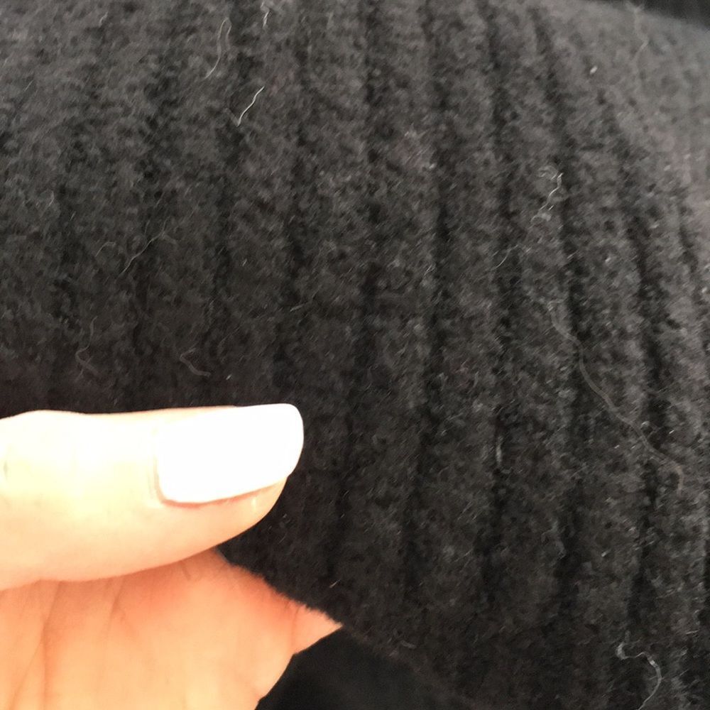 Wilfred 100% Merino Wool Sweater - Picture 3 of 10